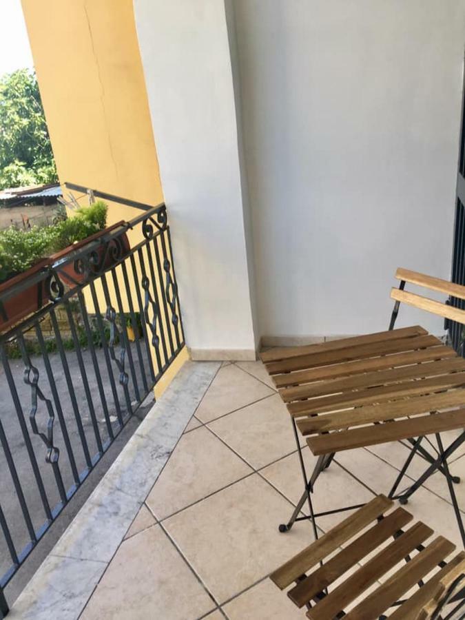 Giulia'S House Apartments SantʼAntonio Abate Εξωτερικό φωτογραφία