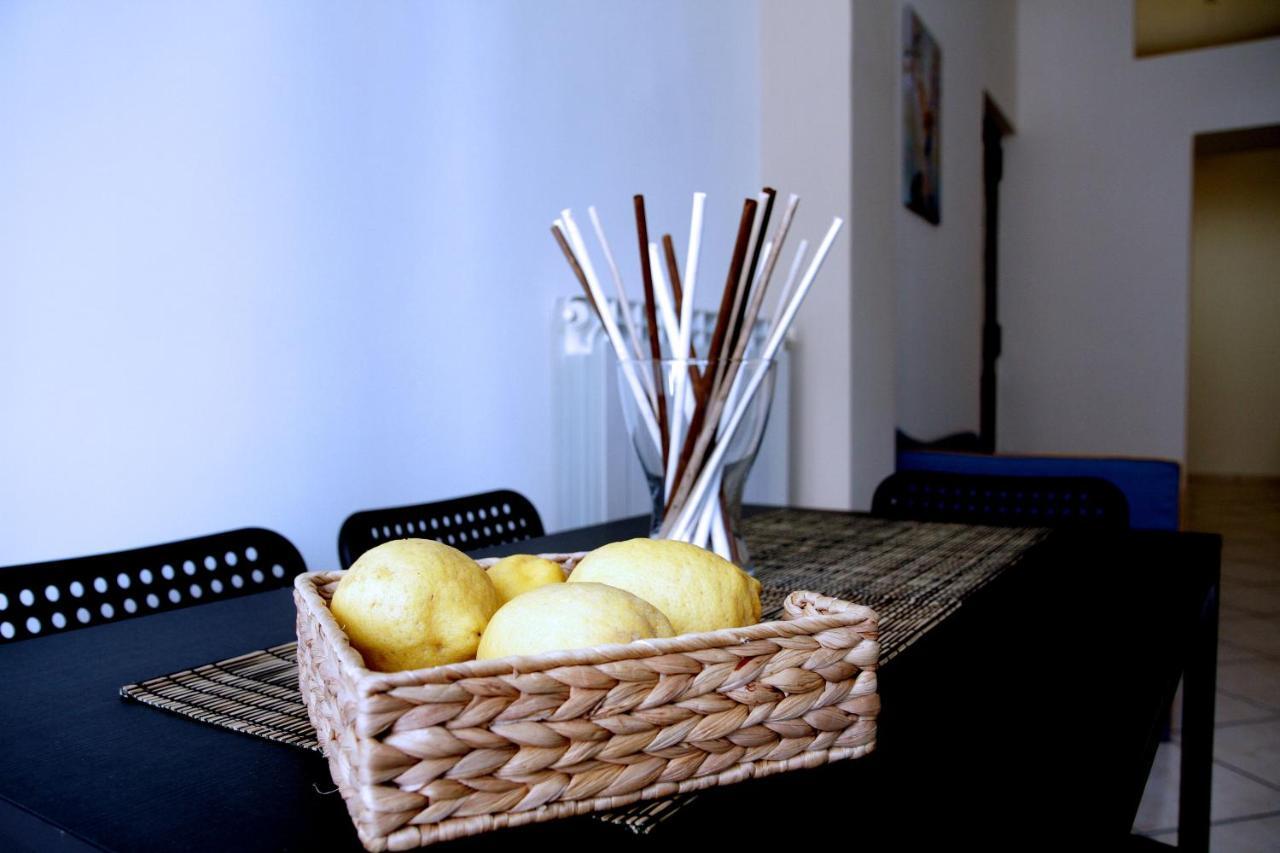 Giulia'S House Apartments SantʼAntonio Abate Εξωτερικό φωτογραφία